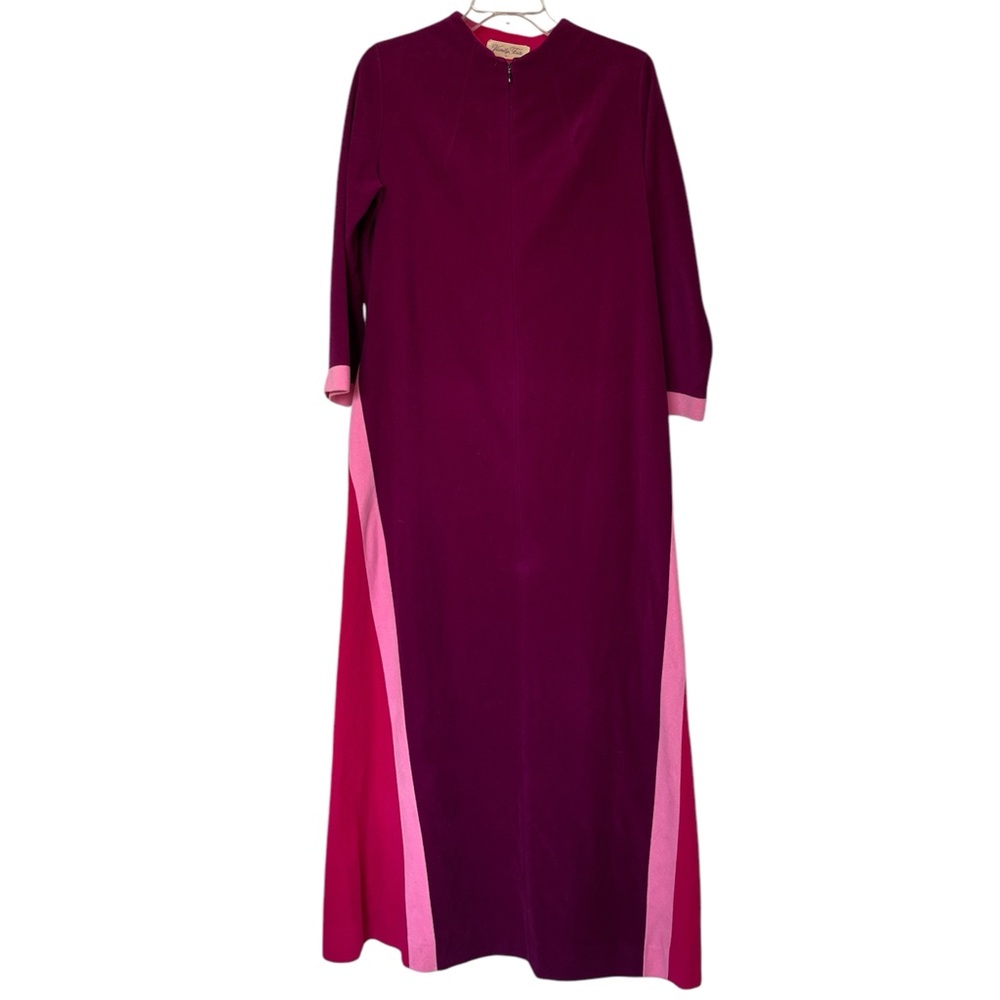 Vtg 70s Berry and Pink Zip-up Velour Robe House Dress - Picture 8 of 8